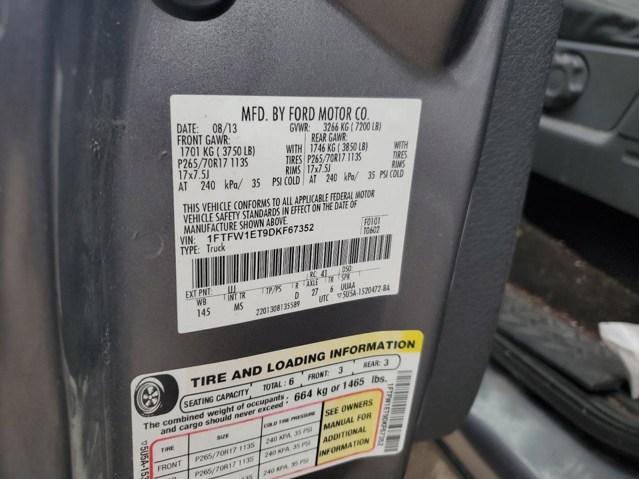 2013 Ford F-150 - Image 12