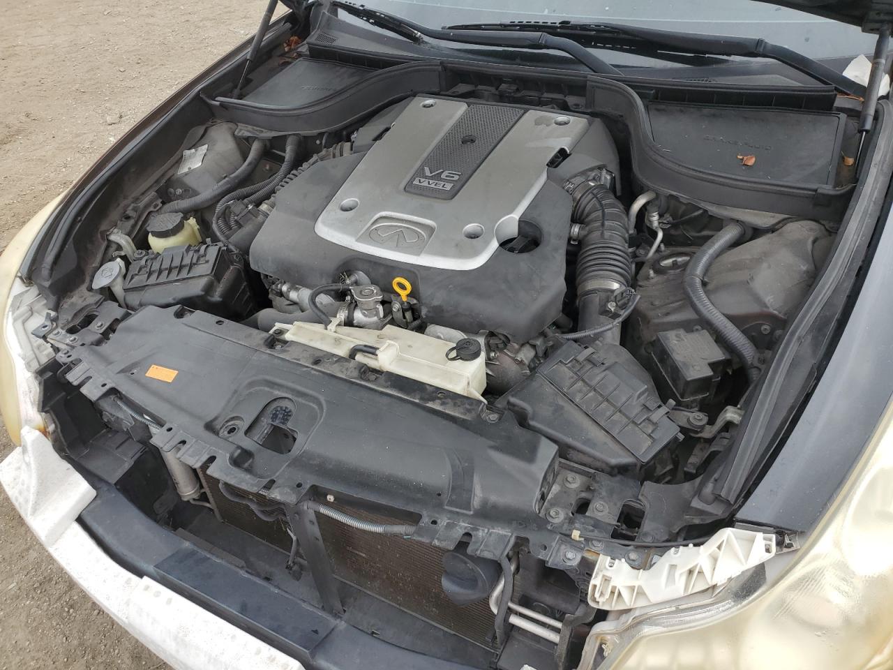 2009 Infiniti G - Image 11