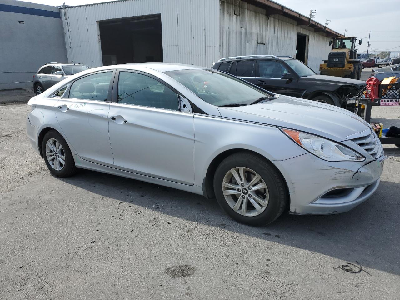 2012 Hyundai Sonata - Image 4