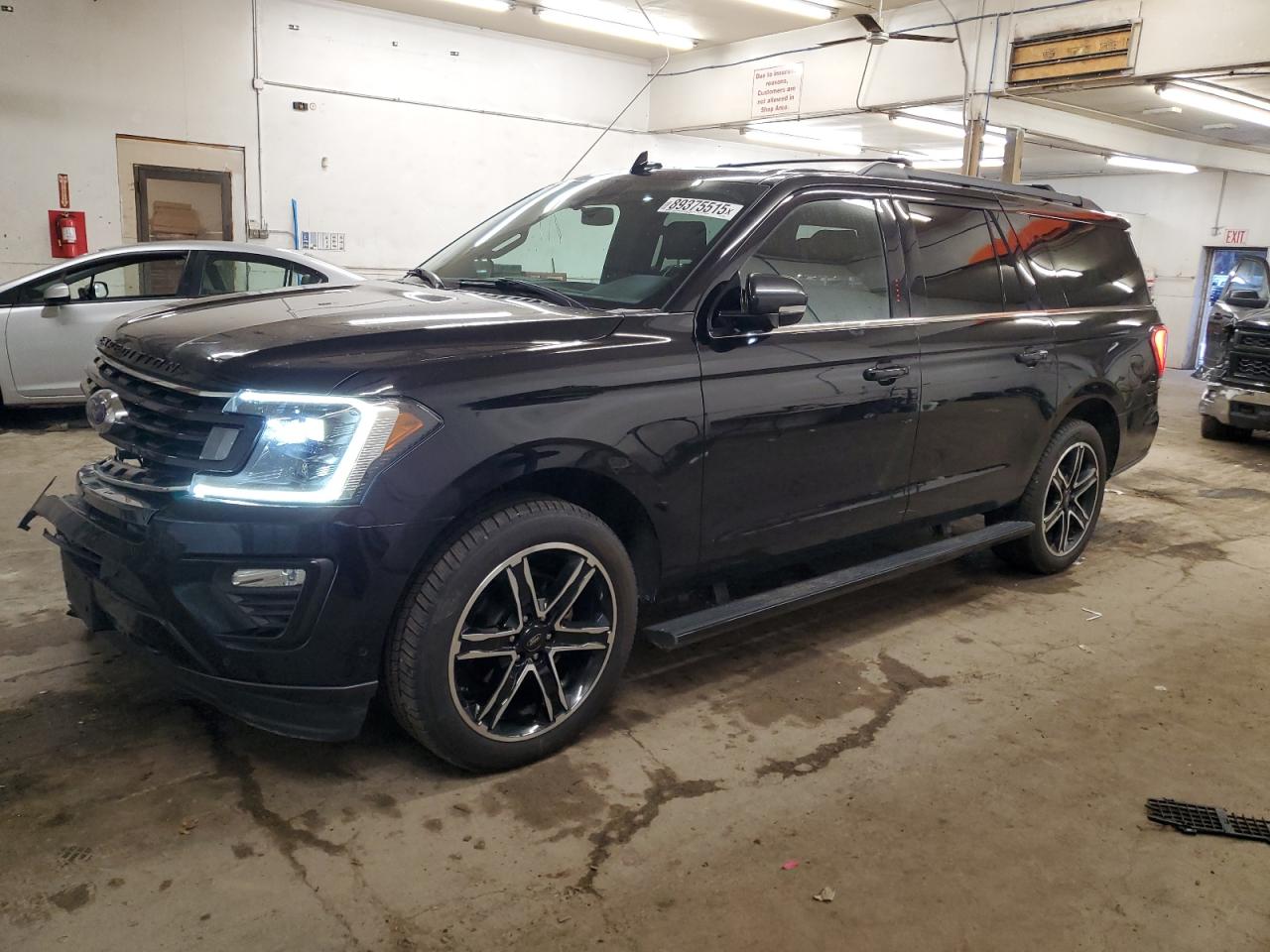 2019 Ford Expedition - Image 1