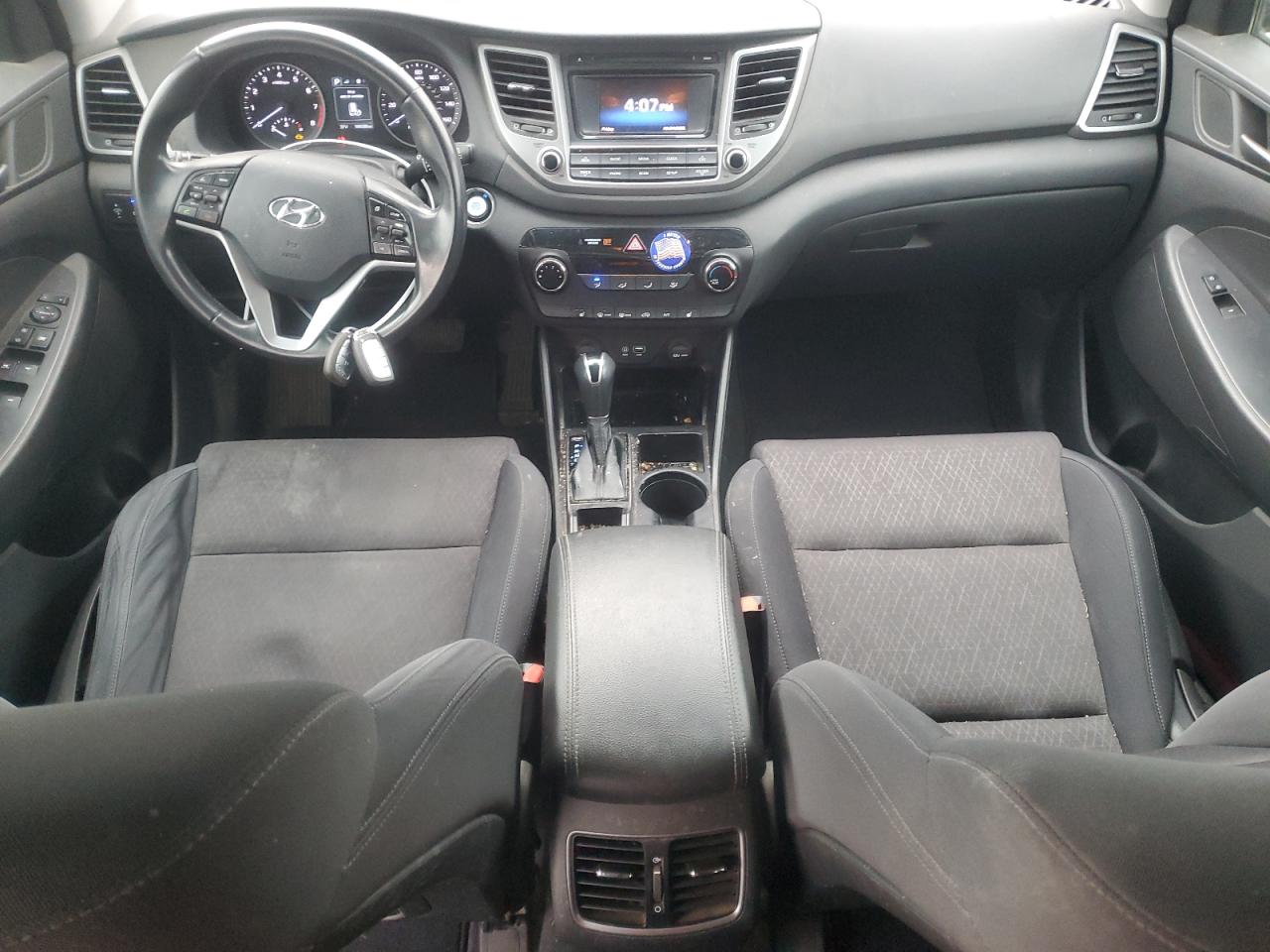 2017 Hyundai Tucson - Image 8