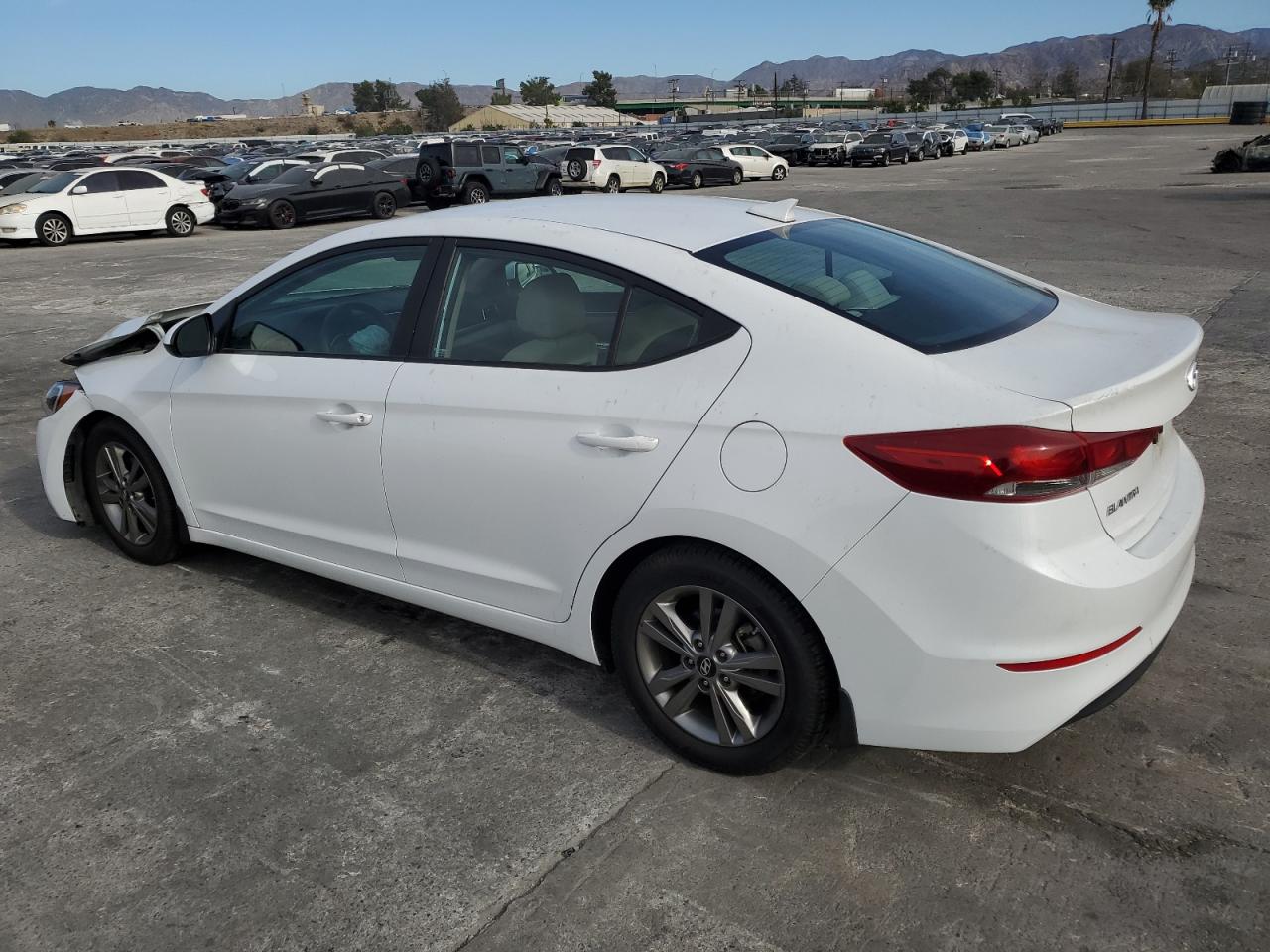 2018 Hyundai Elantra - Image 2