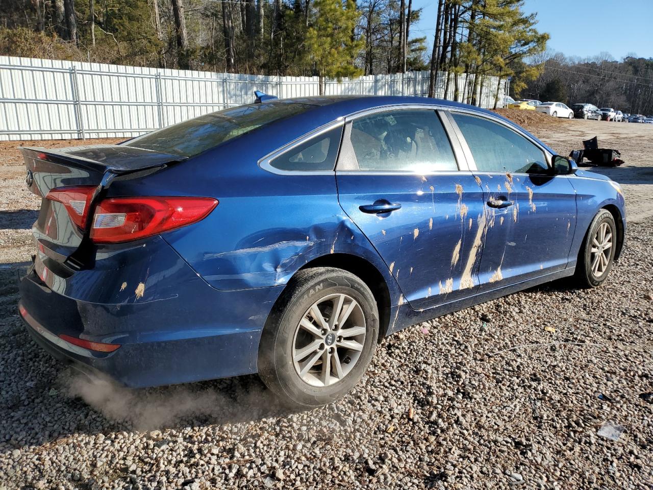 2016 Hyundai Sonata - Image 3