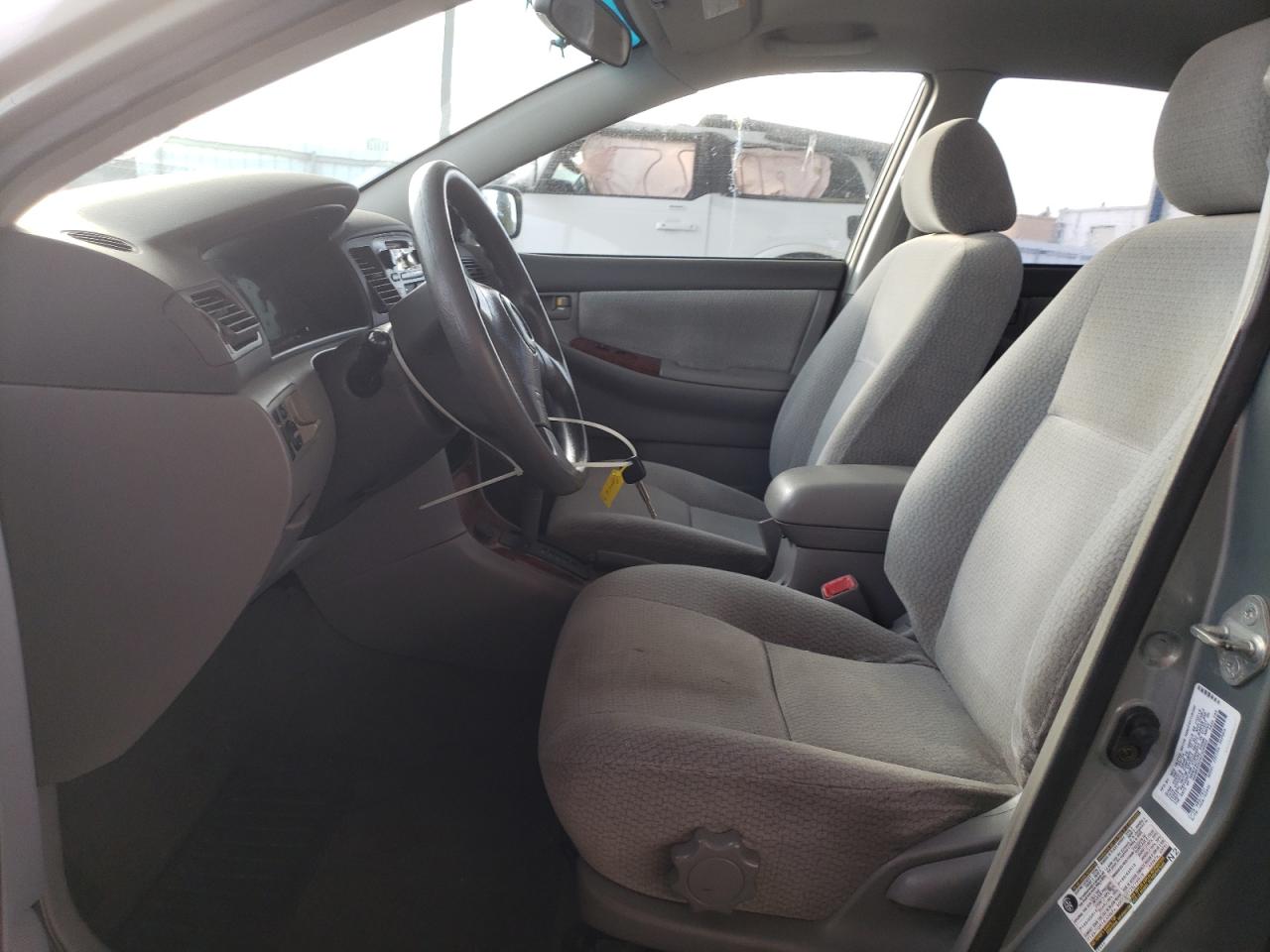 2004 Toyota Corolla - Image 7