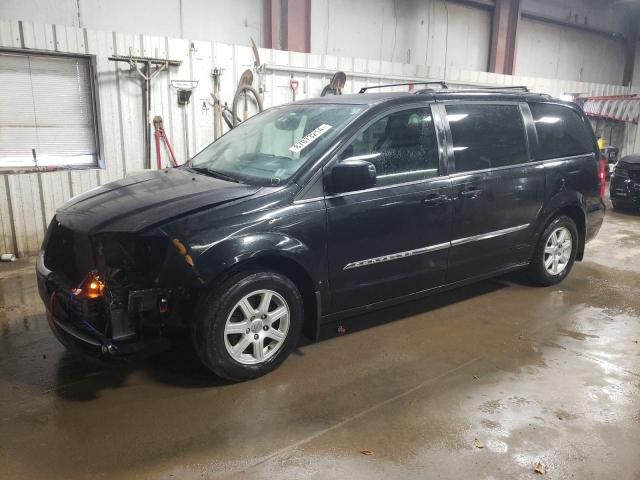 2012 Chrysler Town & Country Touring за продажба в Elgin, IL - Front End