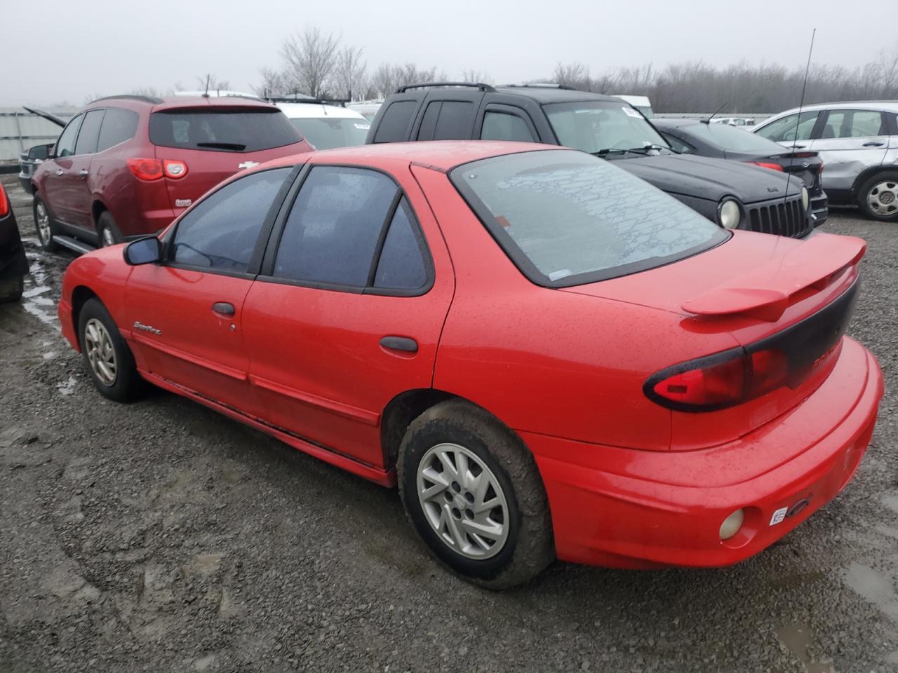 2001 Pontiac Sunfire - Image 2