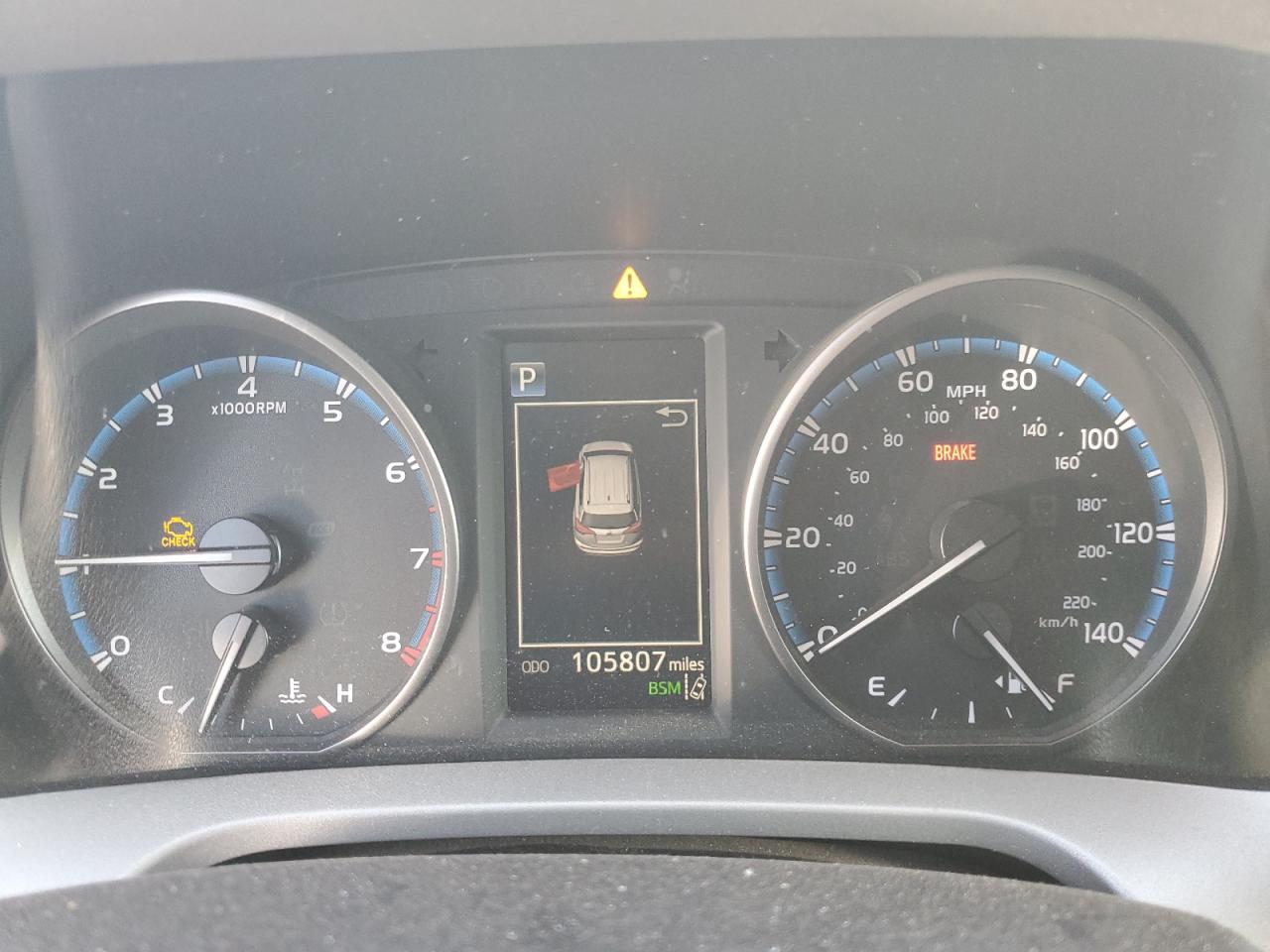 2018 Toyota RAV 4 - Image 9