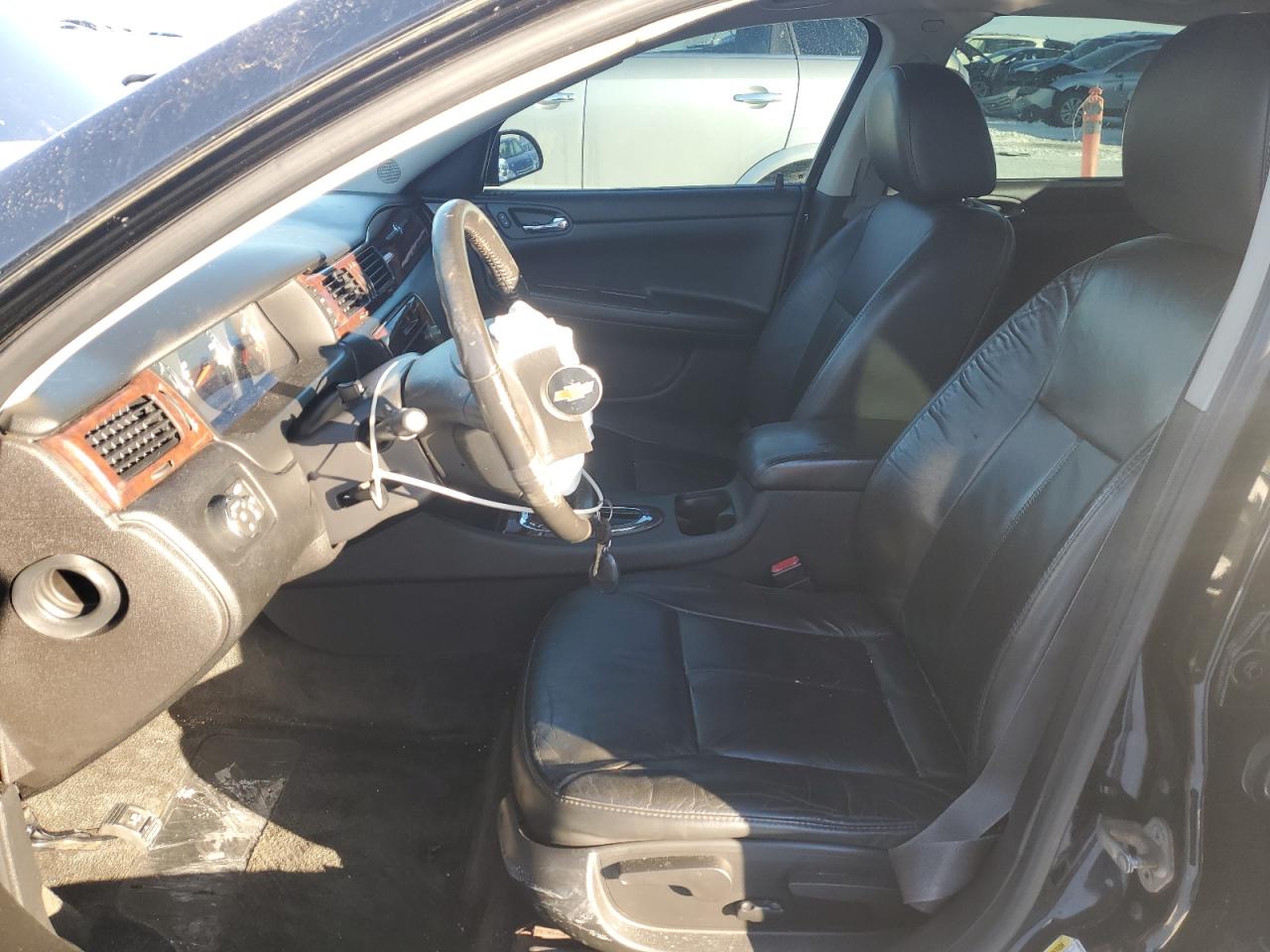 2011 Chevrolet Impala - Image 7