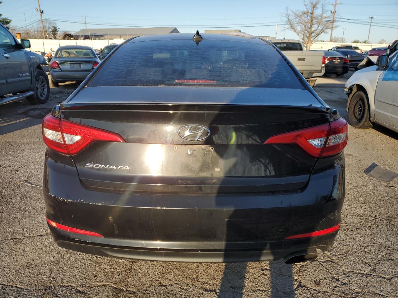 2017 Hyundai Sonata - Image 6