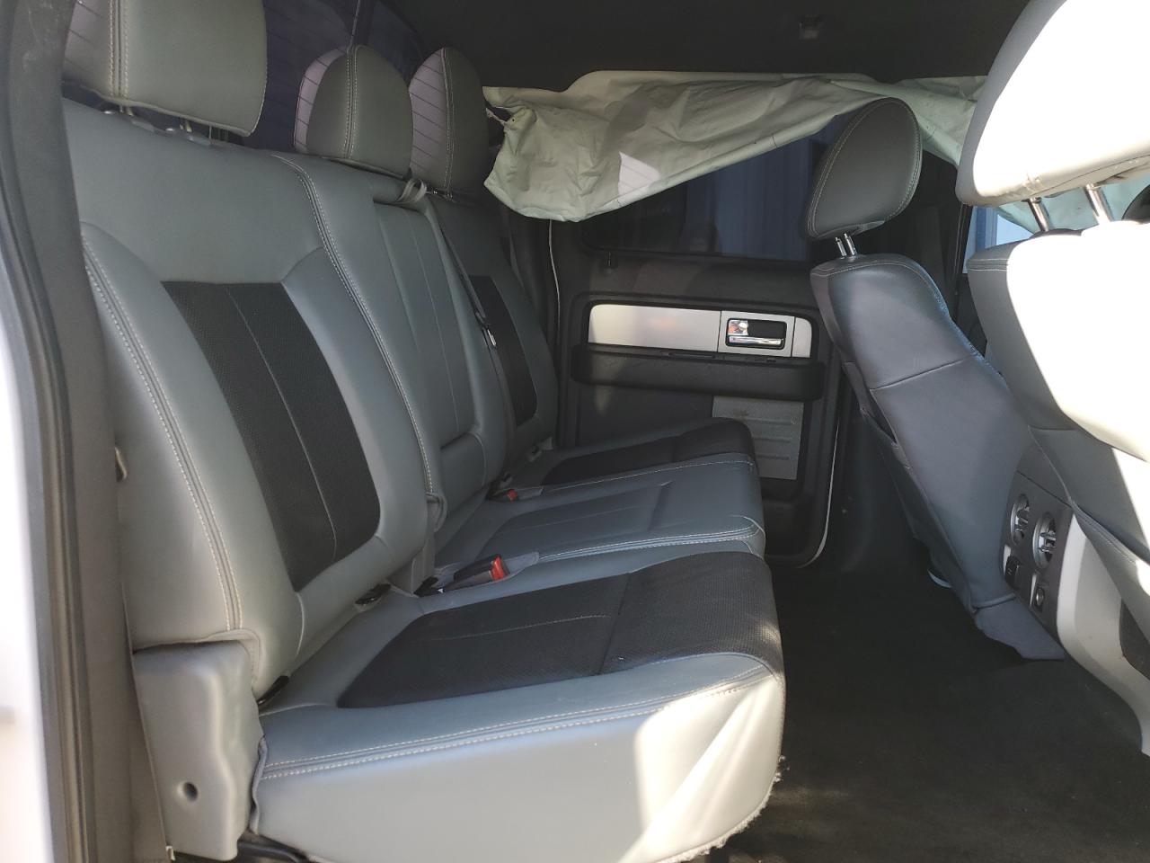 2011 Ford F-150 - Image 10