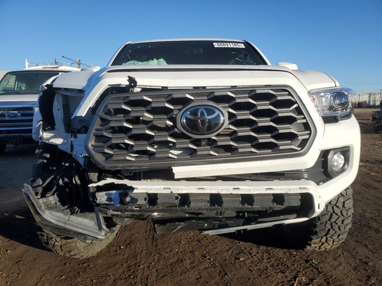 2020 Toyota Tacoma - Image 5
