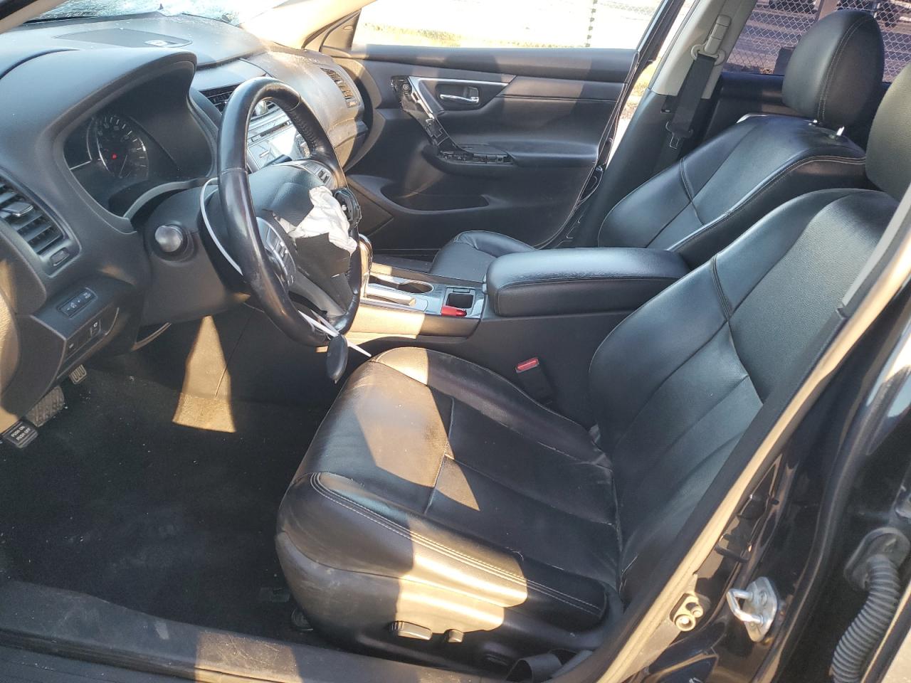 2018 Nissan Altima - Image 7
