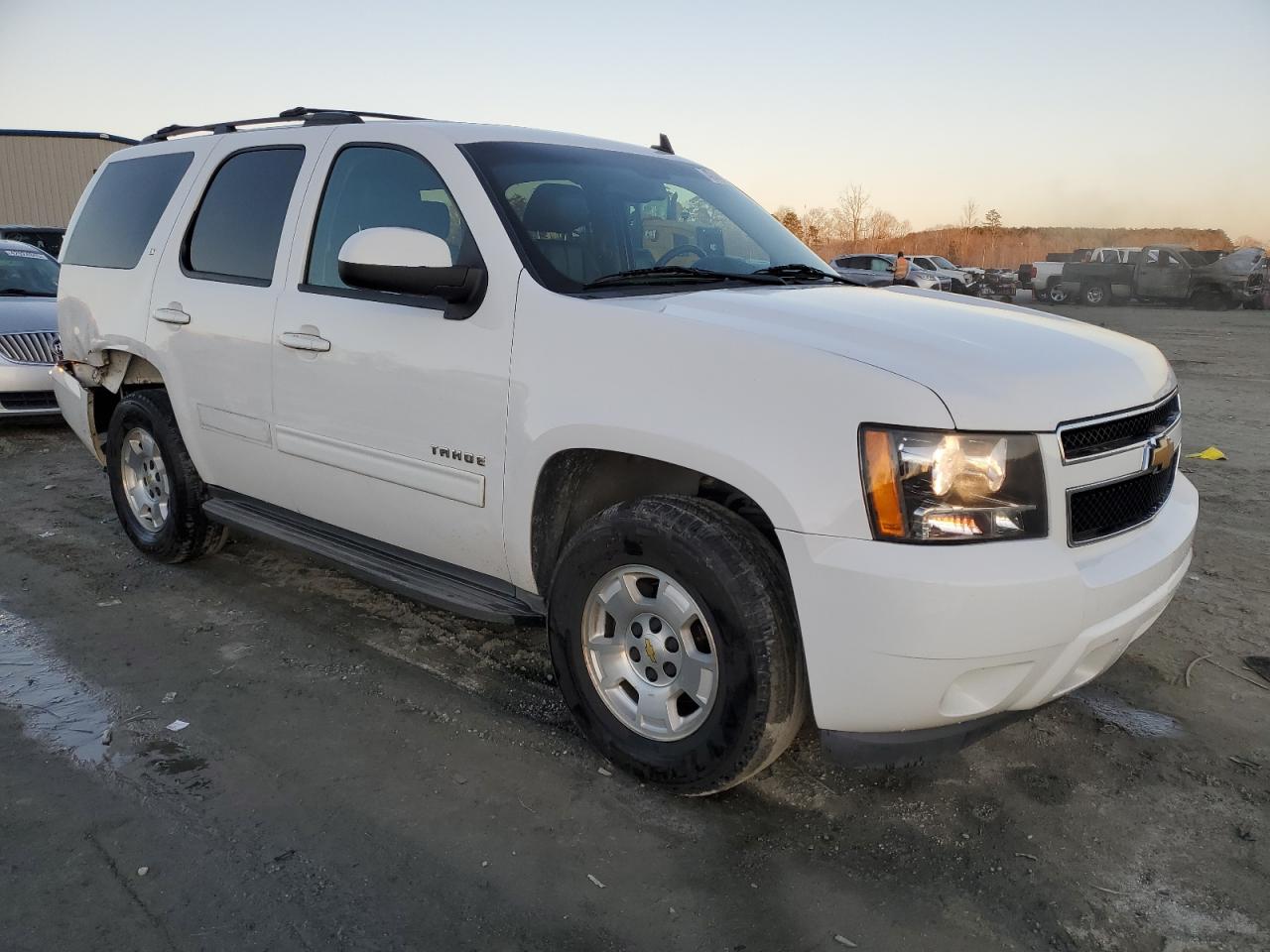 2012 Chevrolet Tahoe - Image 4