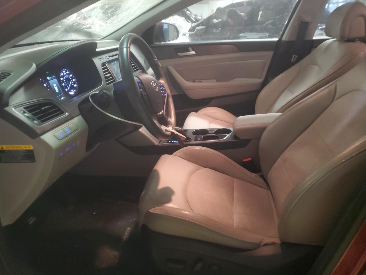 2015 Hyundai Sonata - Image 7