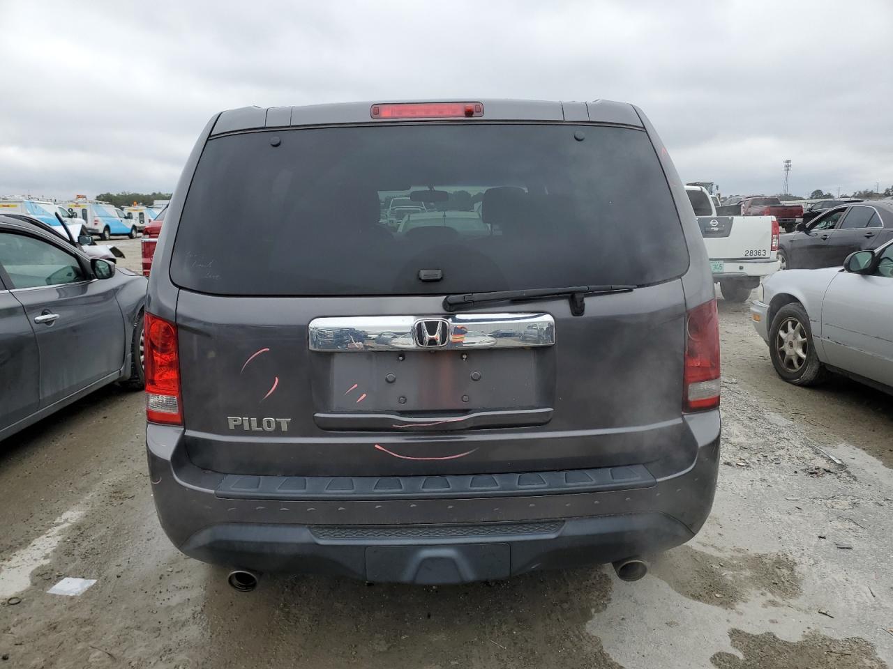 2015 Honda Pilot - Image 6