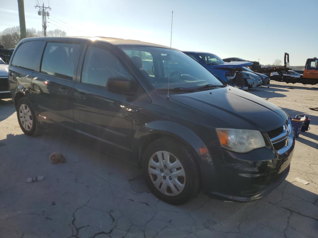 2014 Dodge Caravan - Image 4
