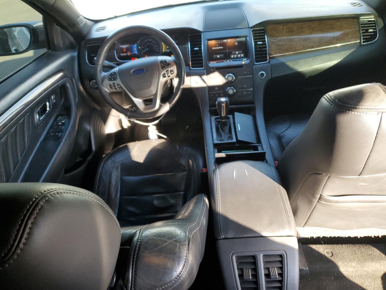 2014 Ford Taurus - Image 8