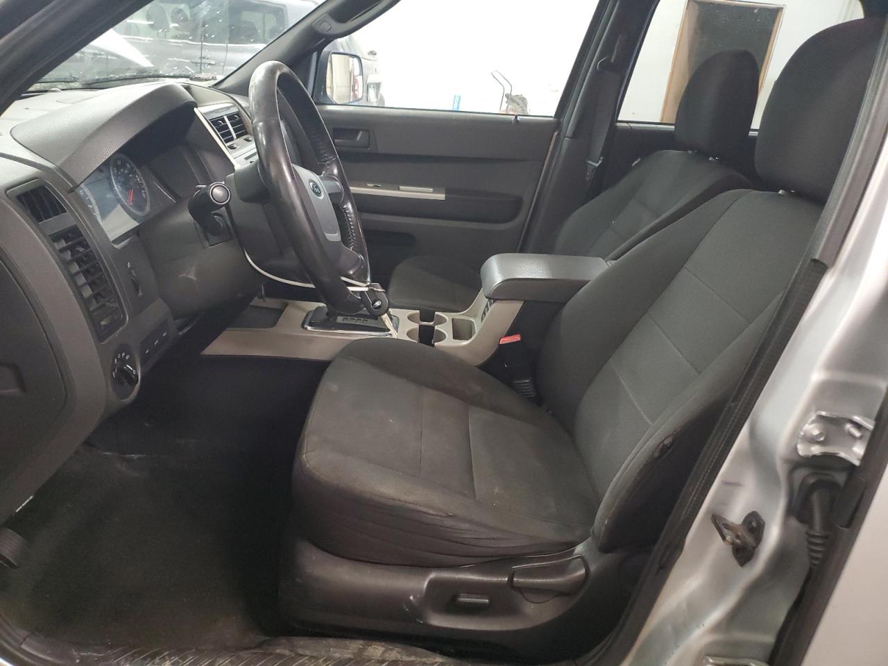 2011 Ford Escape - Image 7