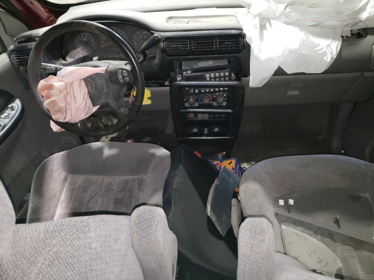 2005 Pontiac Montana - Image 8