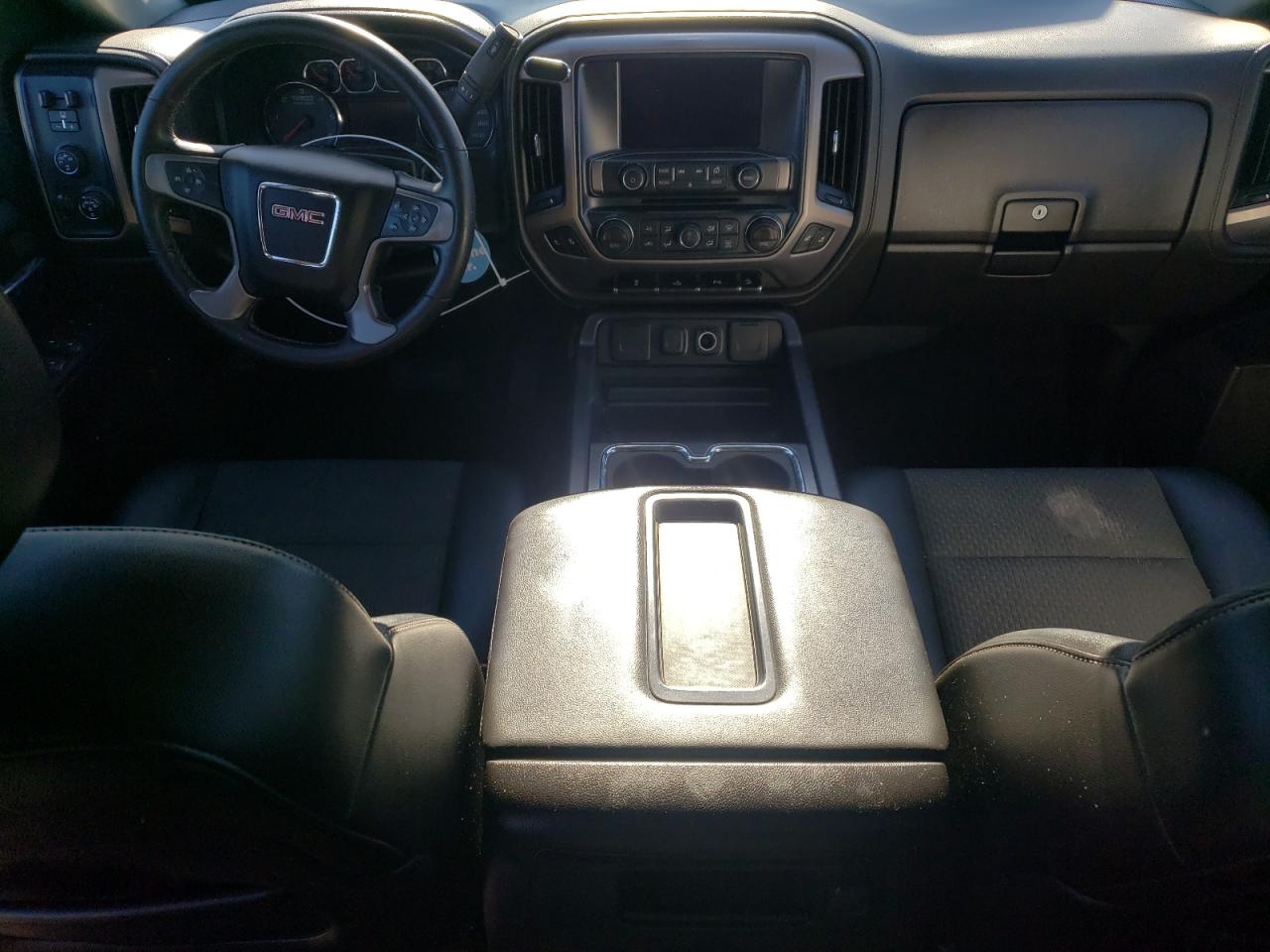 2015 GMC Sierra - Image 8