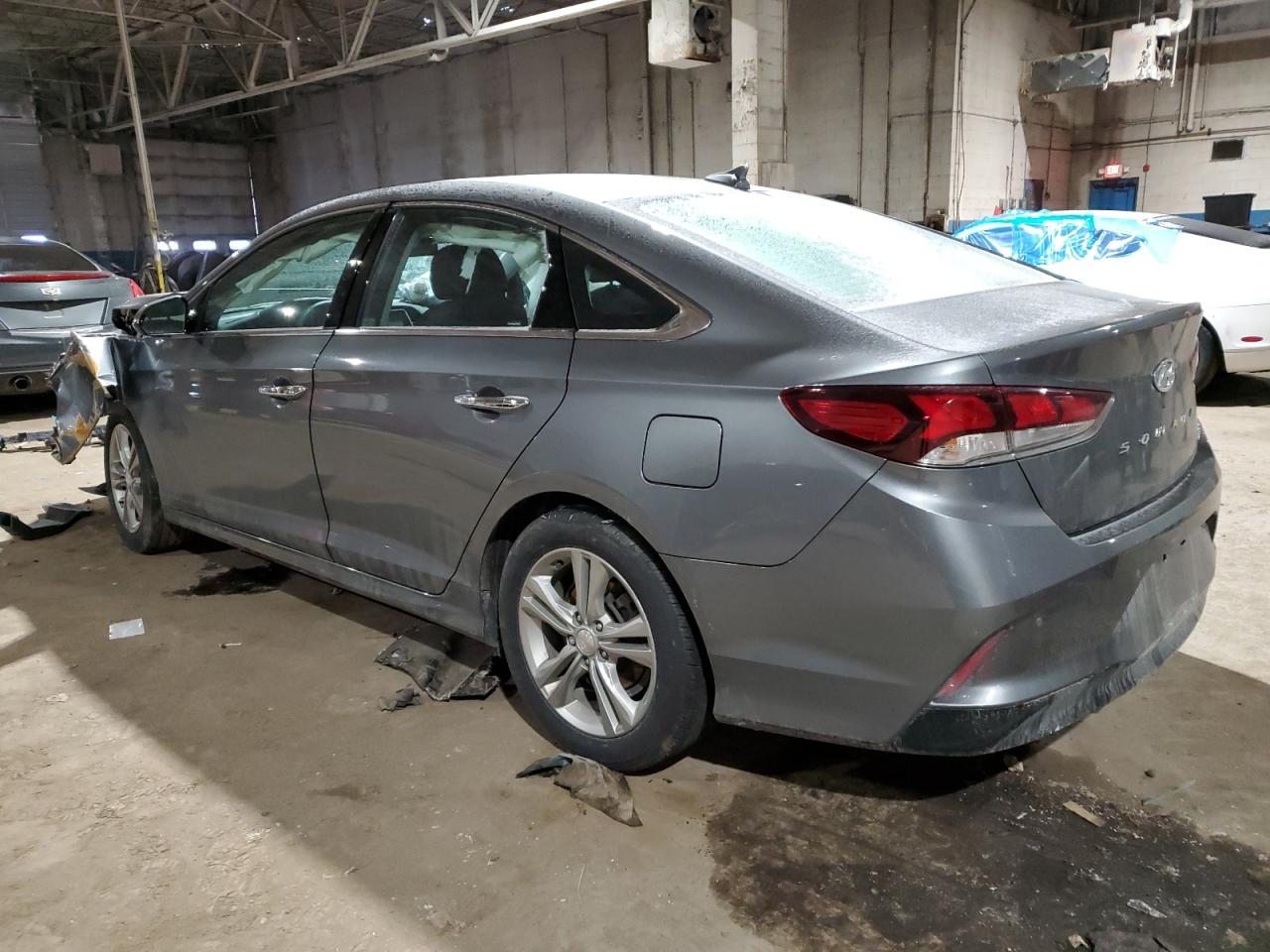 2018 Hyundai Sonata - Image 2