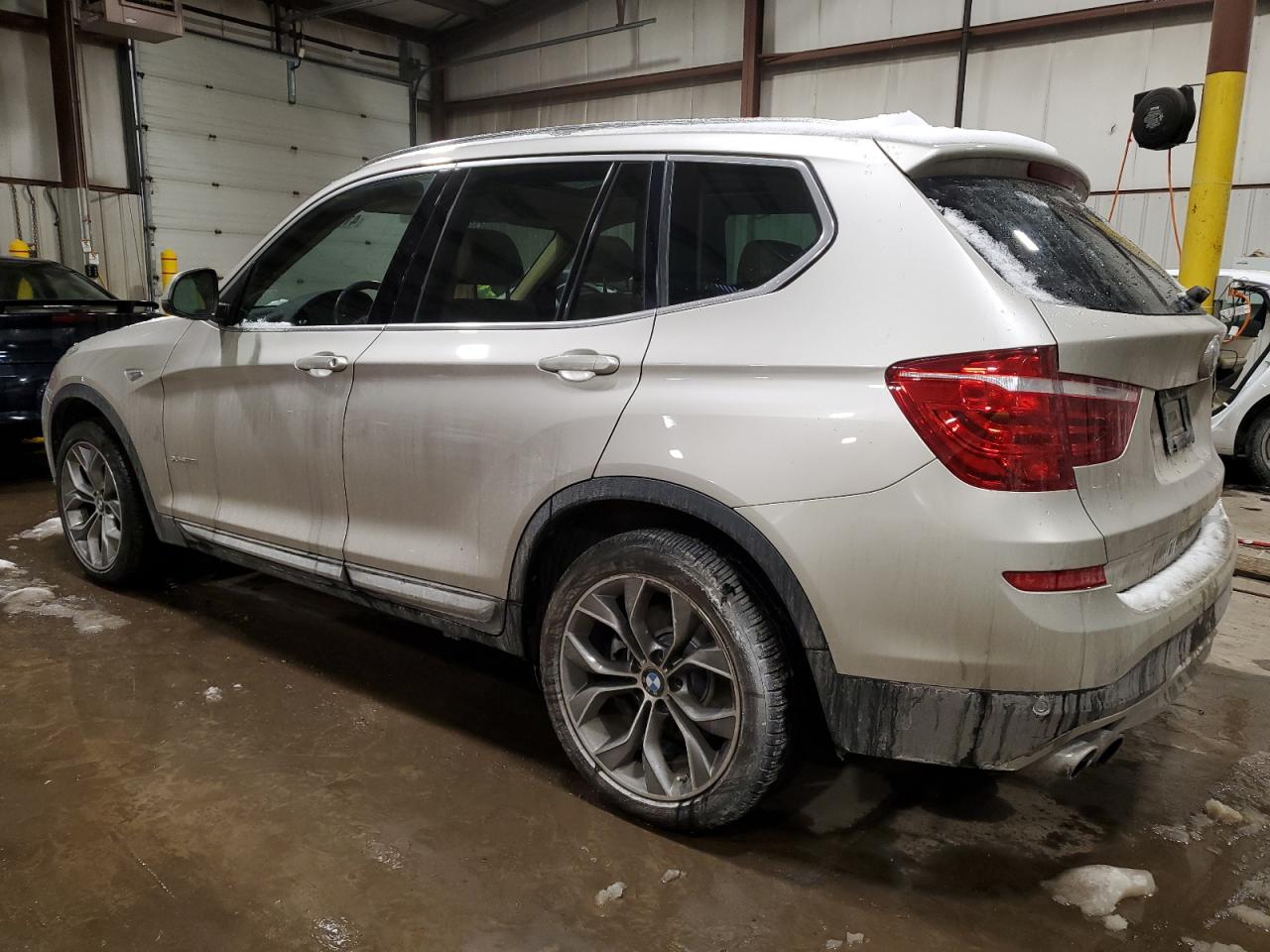 2015 BMW X3 - Image 2