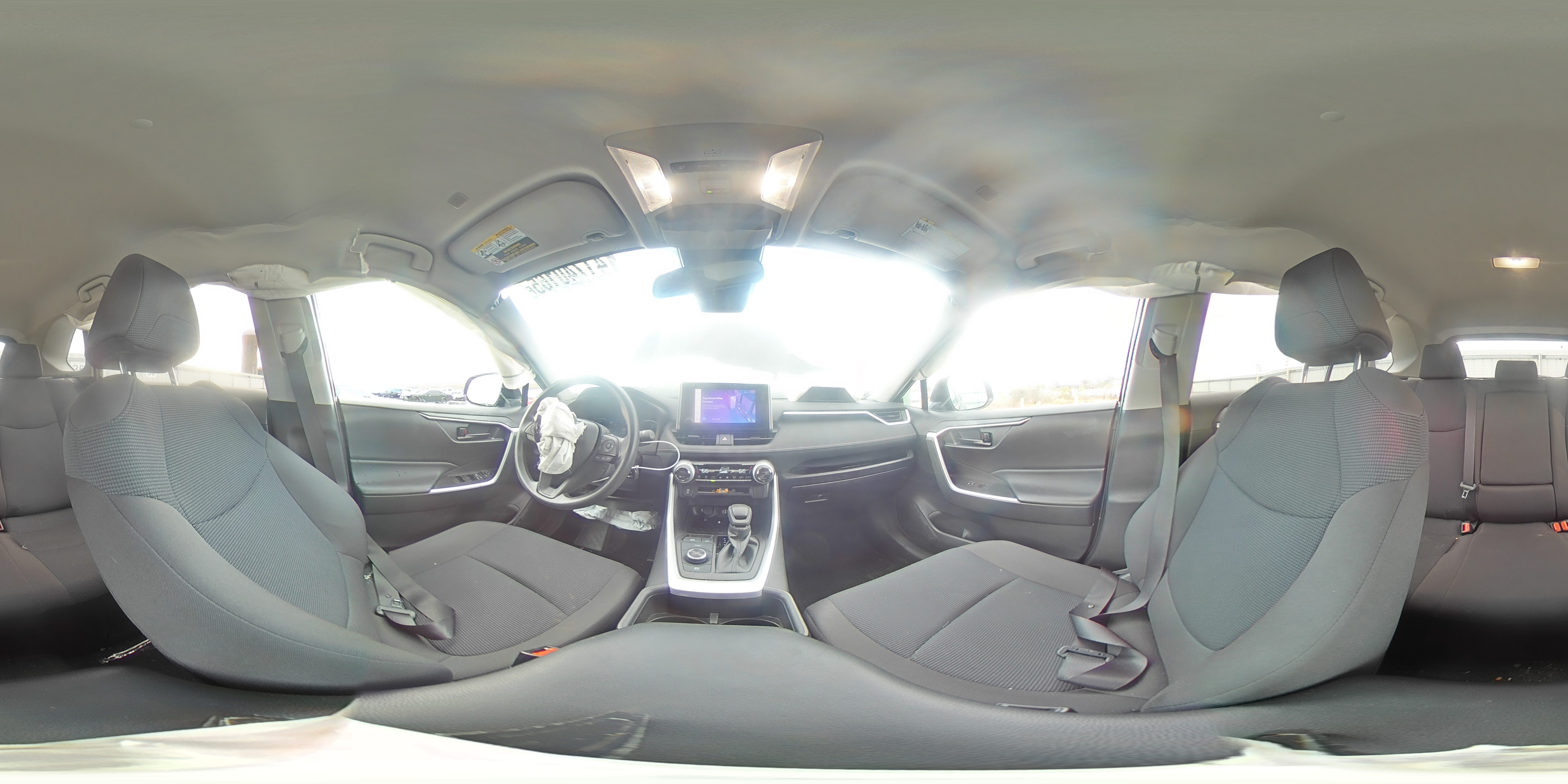 2024 Toyota RAV 4 - Image 14