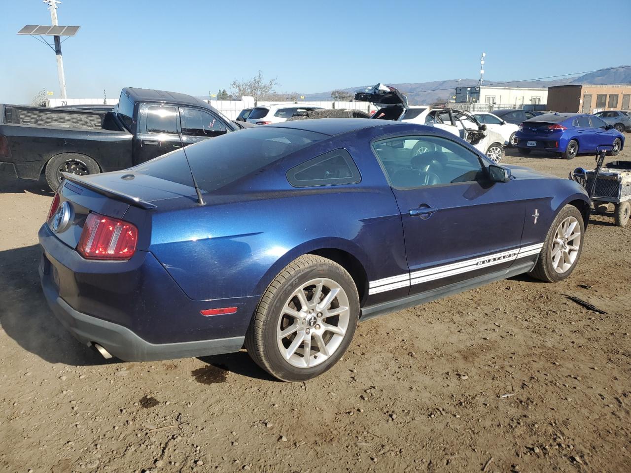 2010 Ford Mustang - Image 3