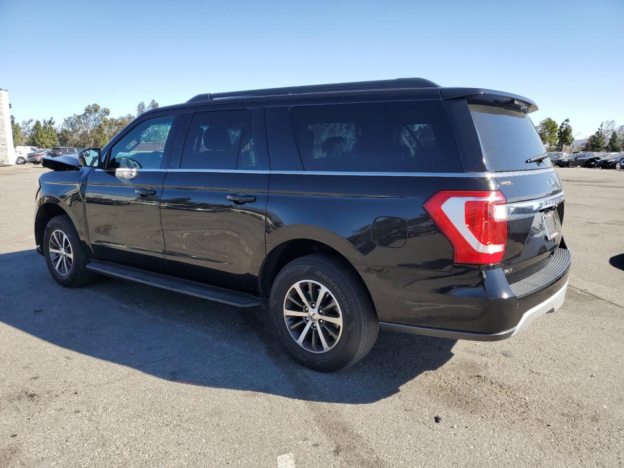 2019 Ford Expedition - Image 2