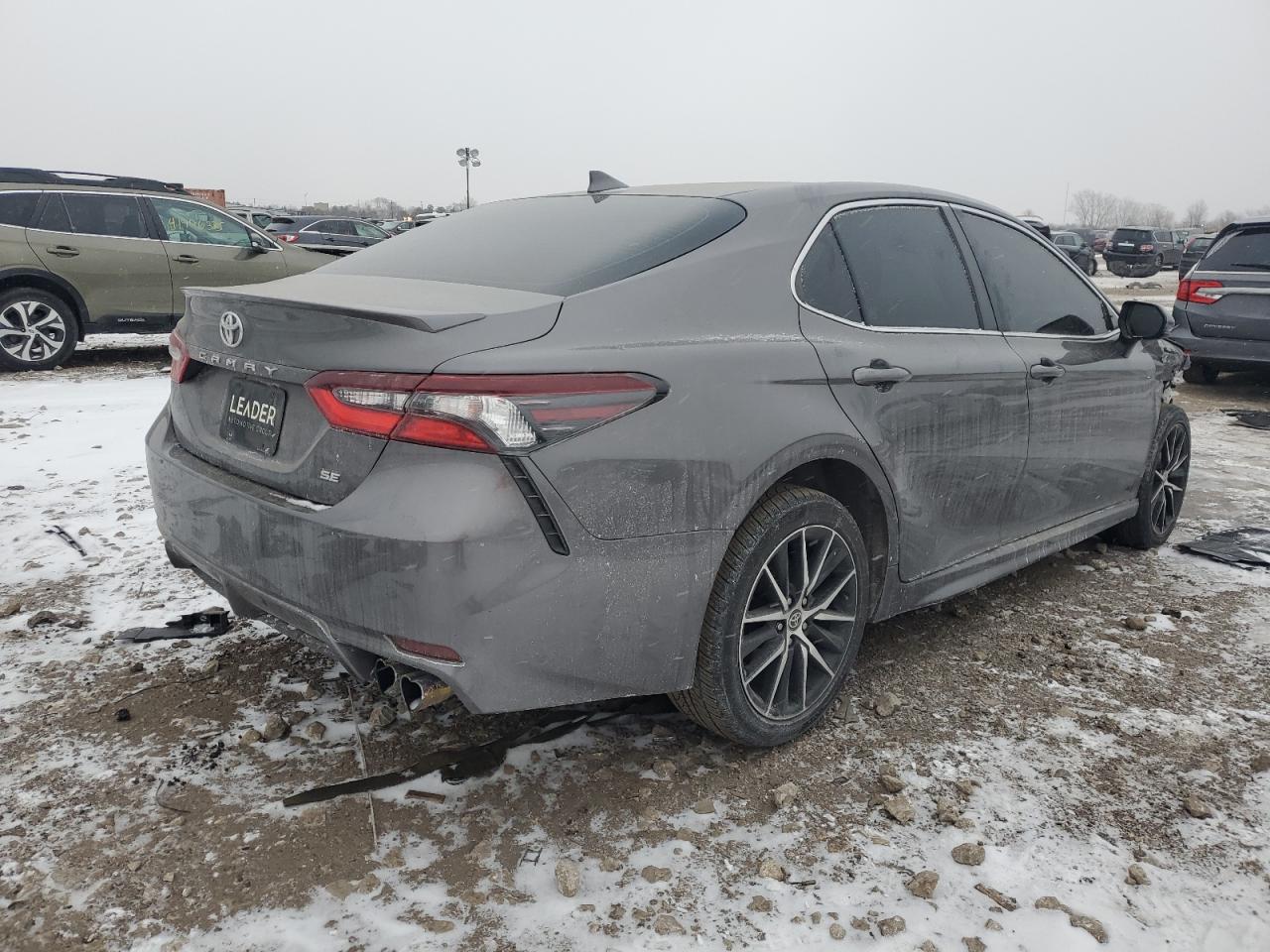 2021 Toyota Camry - Image 3