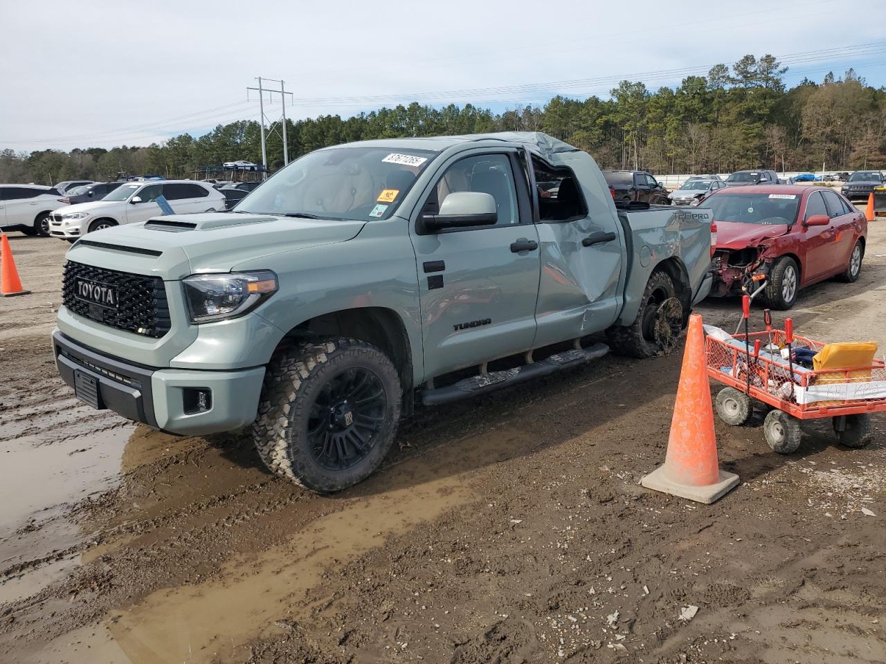 2021 TOYOTA TUNDRA