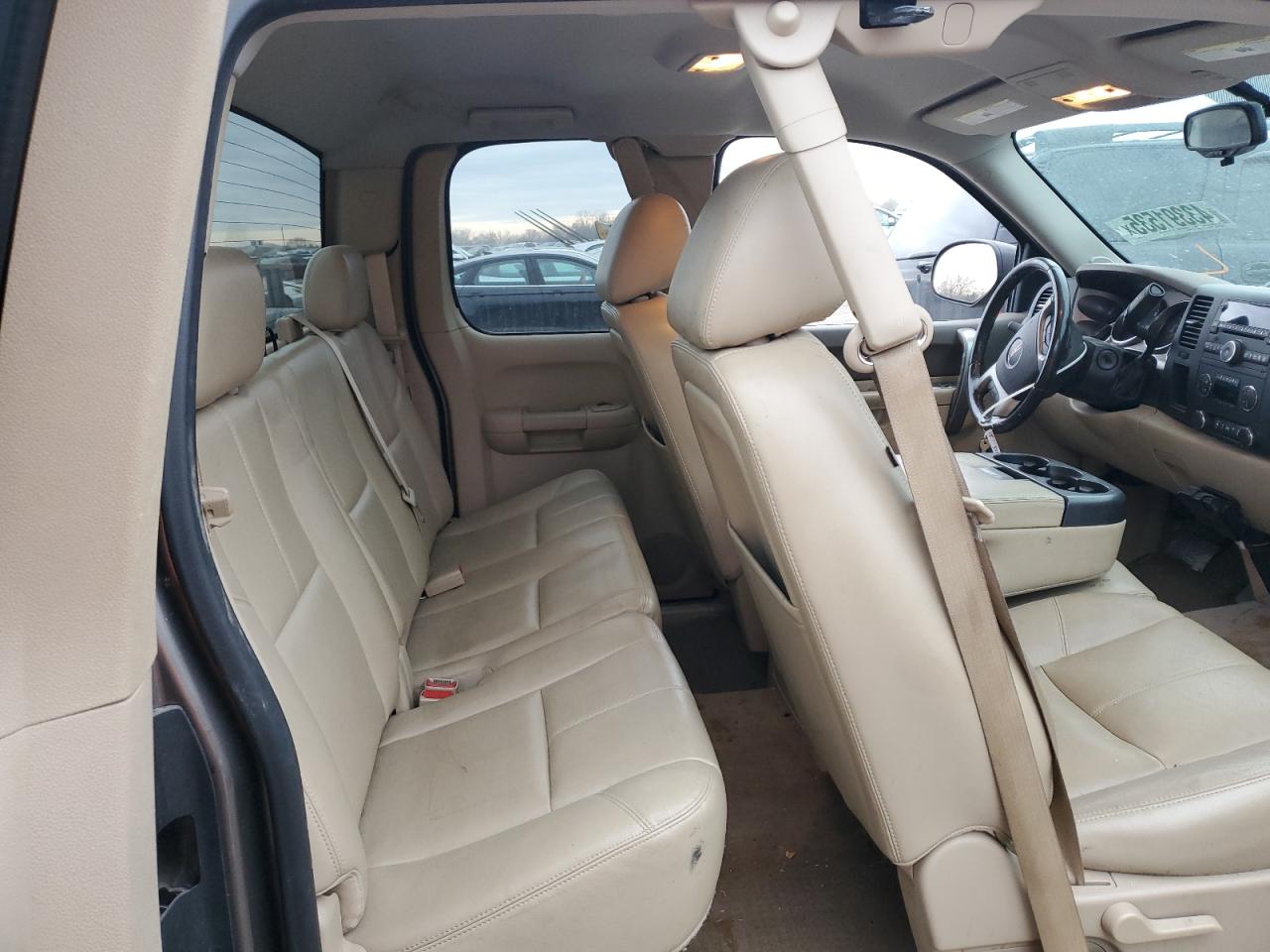 2013 GMC Sierra - Image 10