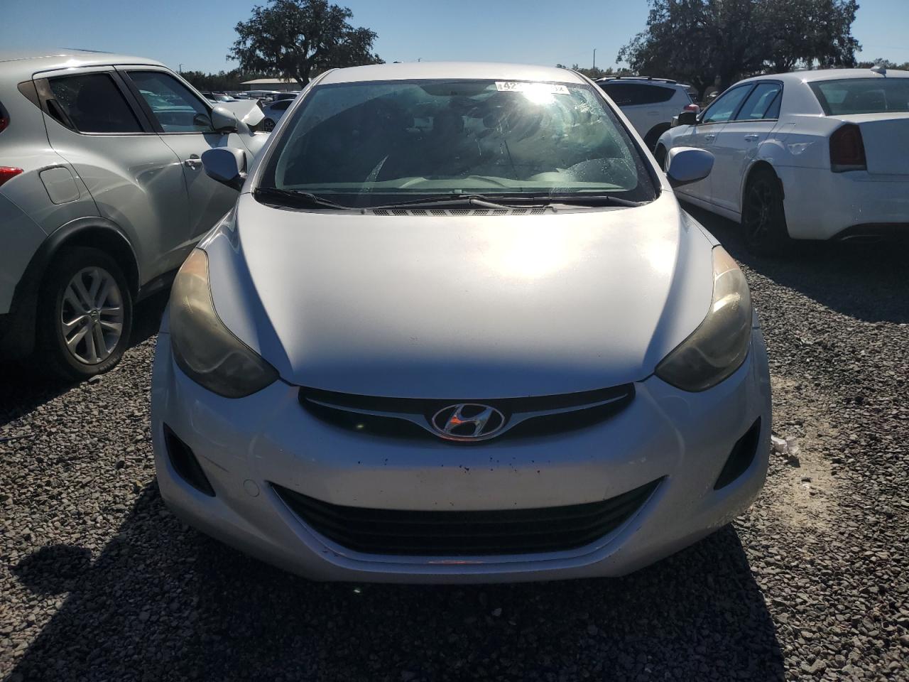 2011 Hyundai Elantra - Image 5