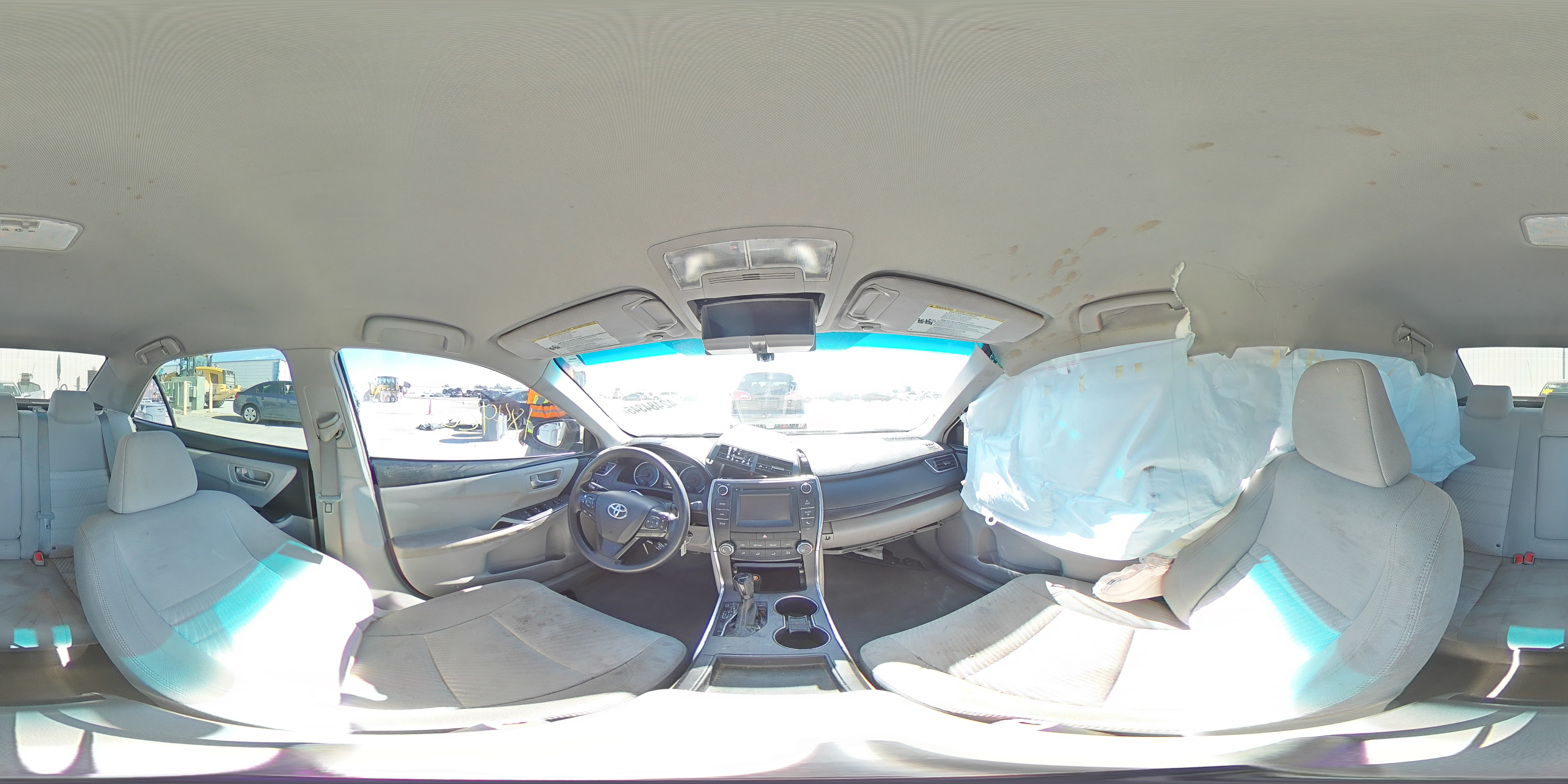 2017 Toyota Camry - Image 13