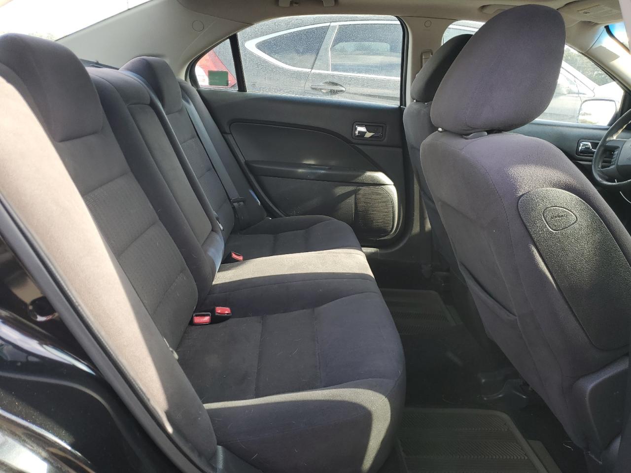2009 Ford Fusion - Image 10