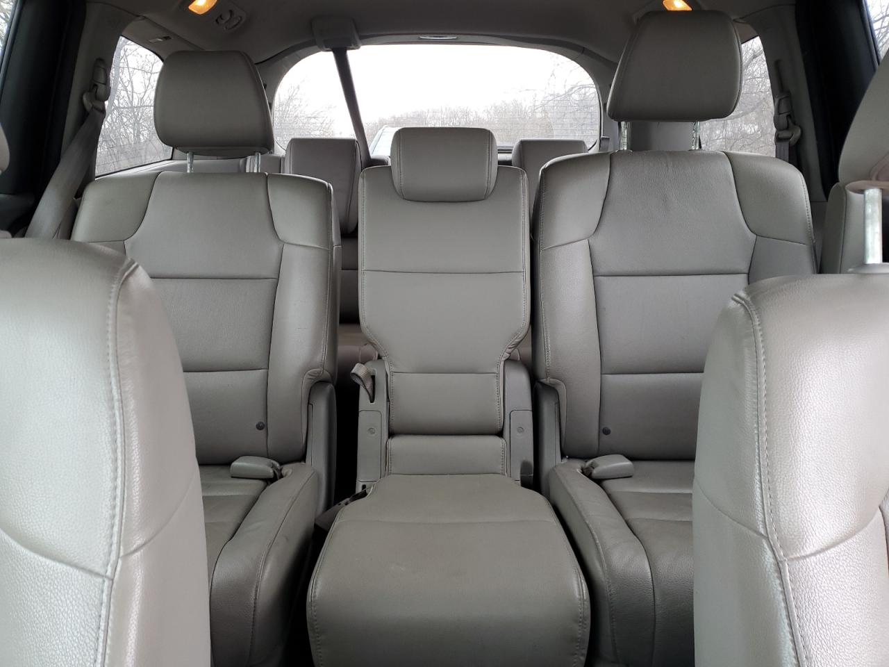 2014 Honda Odyssey - Image 10
