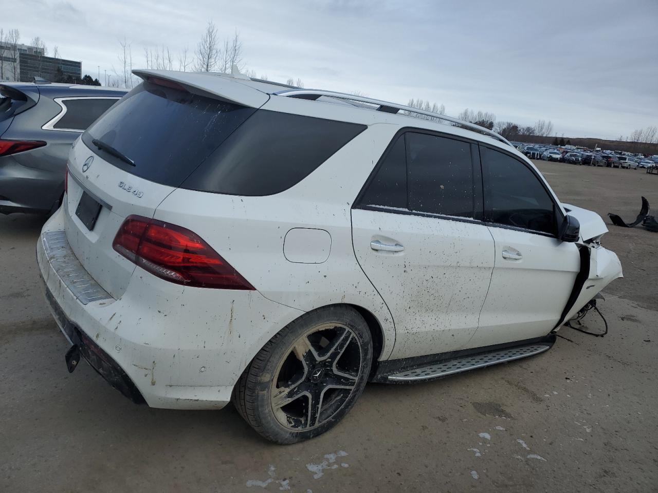 2017 Mercedes-Benz GLE - Image 3
