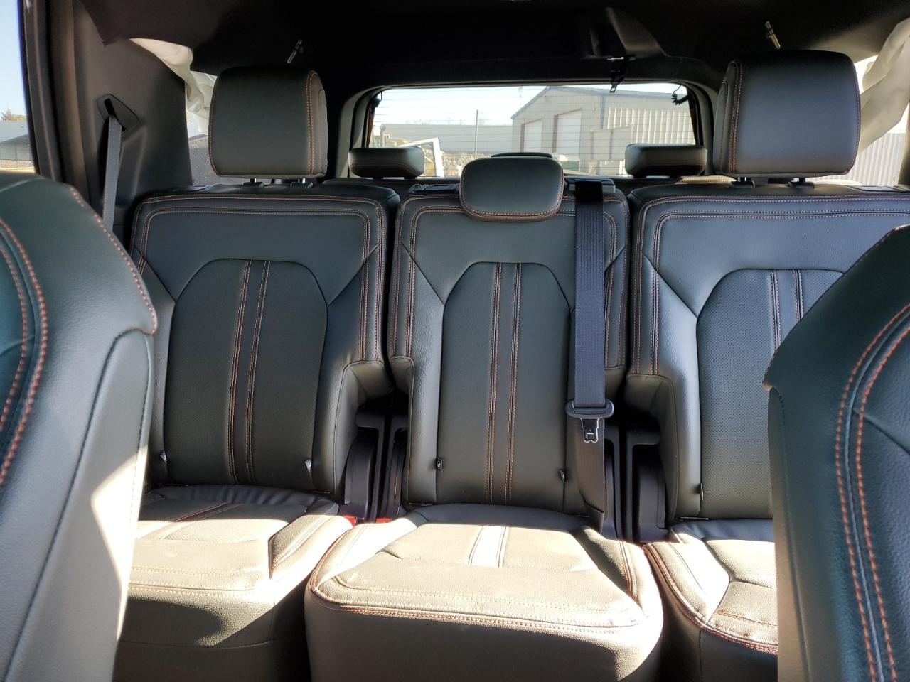 2022 Ford Expedition - Image 10