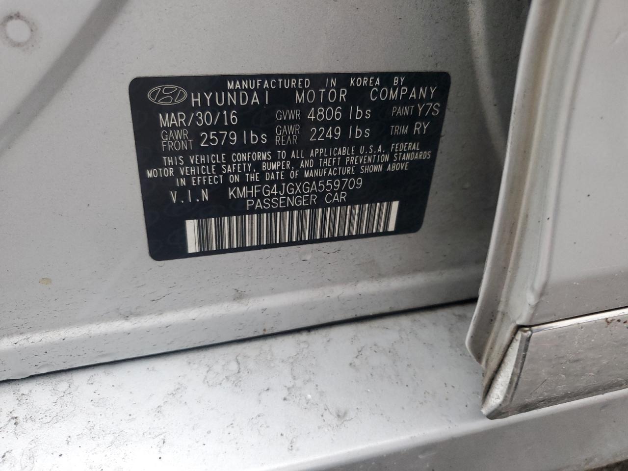 2016 Hyundai Azera - Image 13