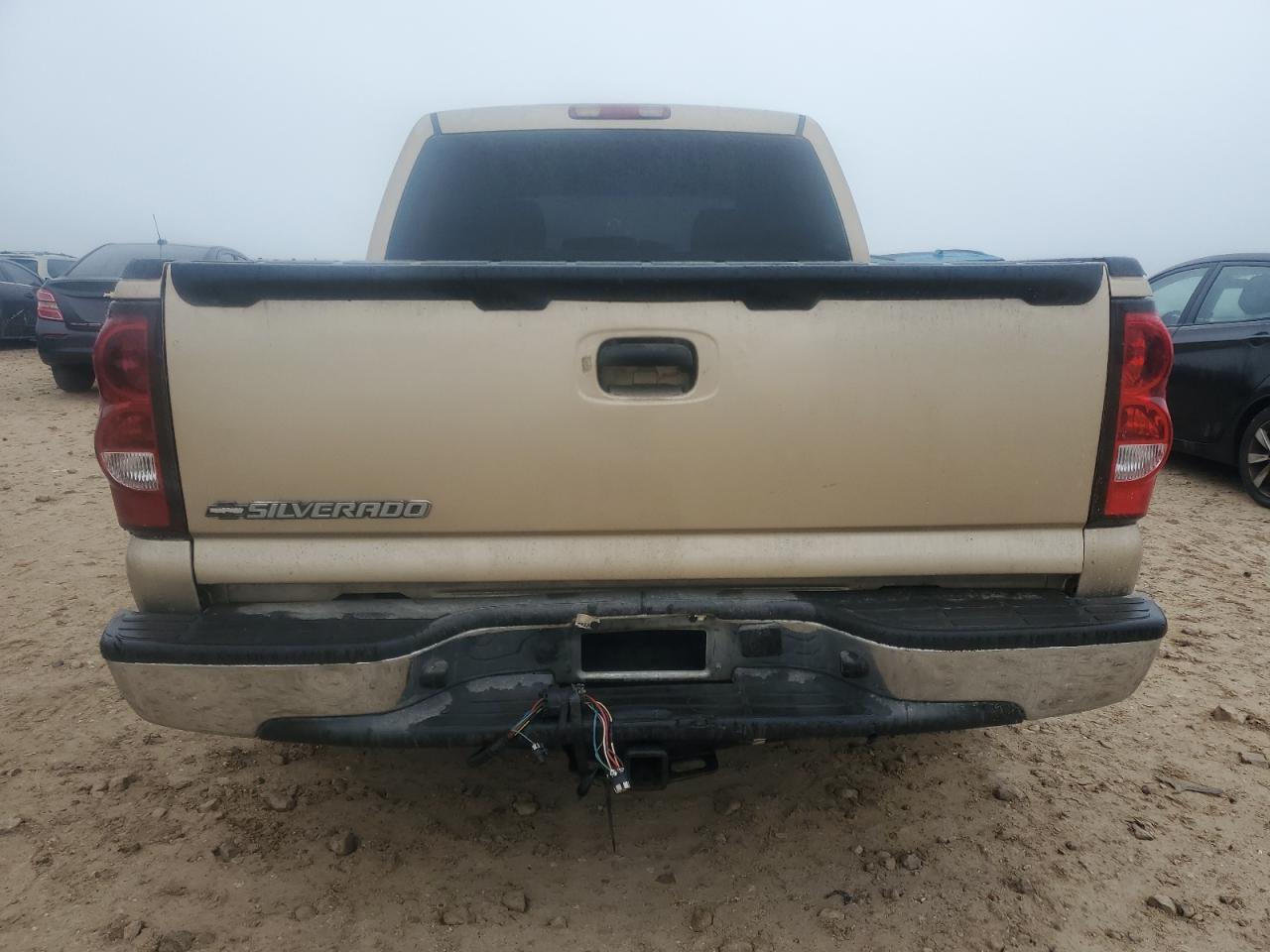 2007 Chevrolet Silverado - Image 6