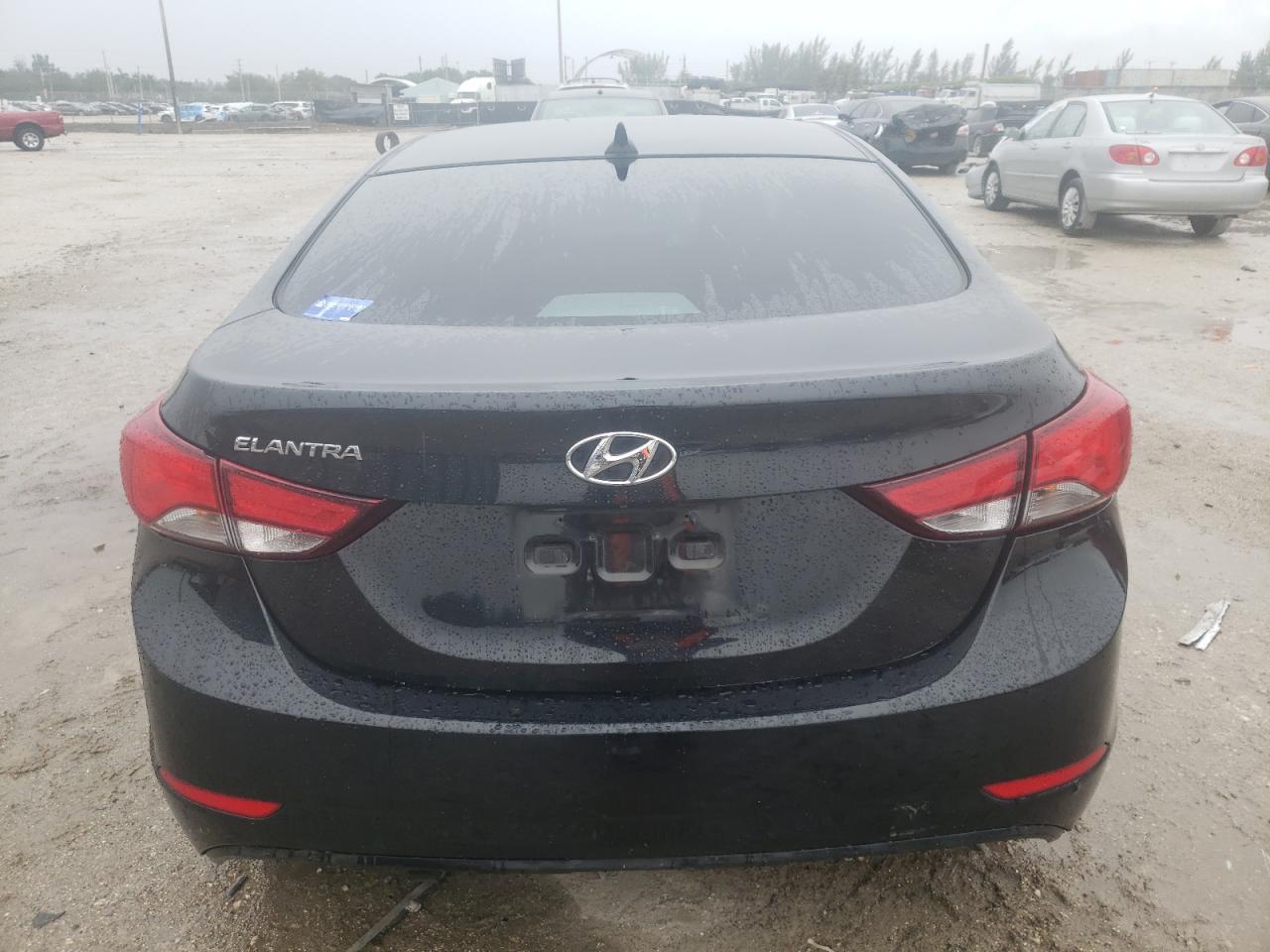 2014 Hyundai Elantra - Image 6