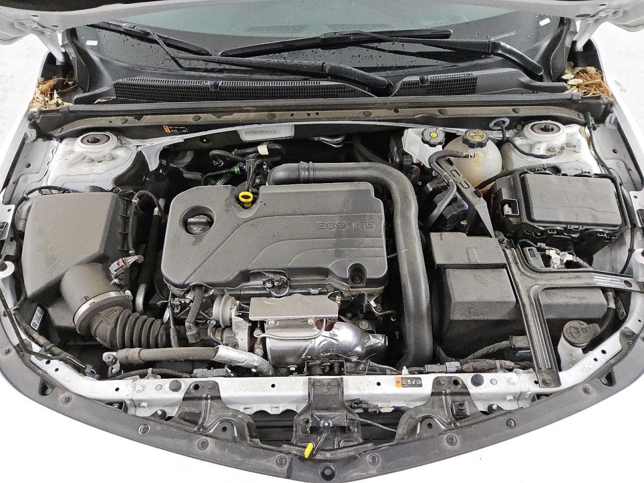 2023 Chevrolet Malibu - Image 11