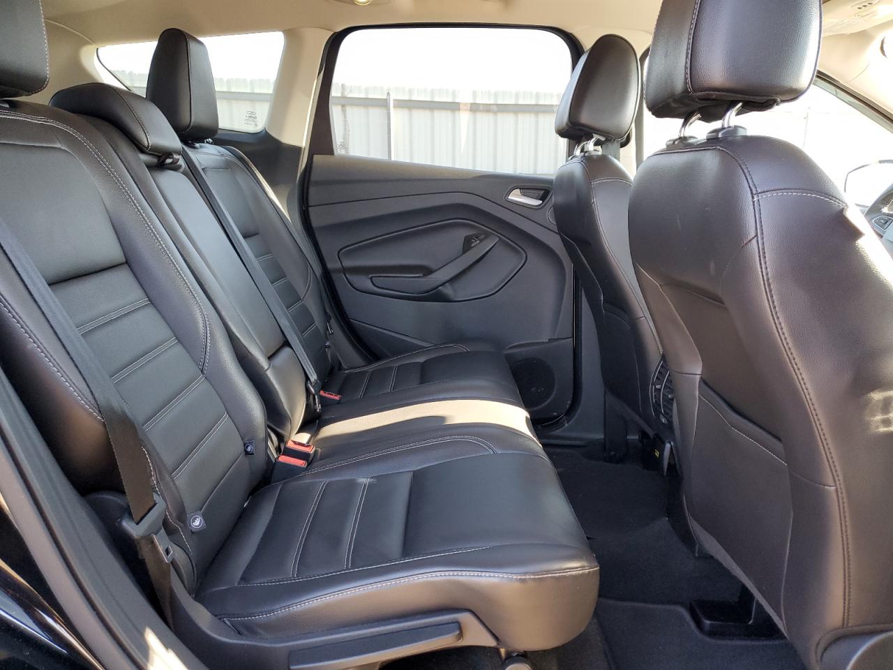 2017 Ford Escape - Image 11