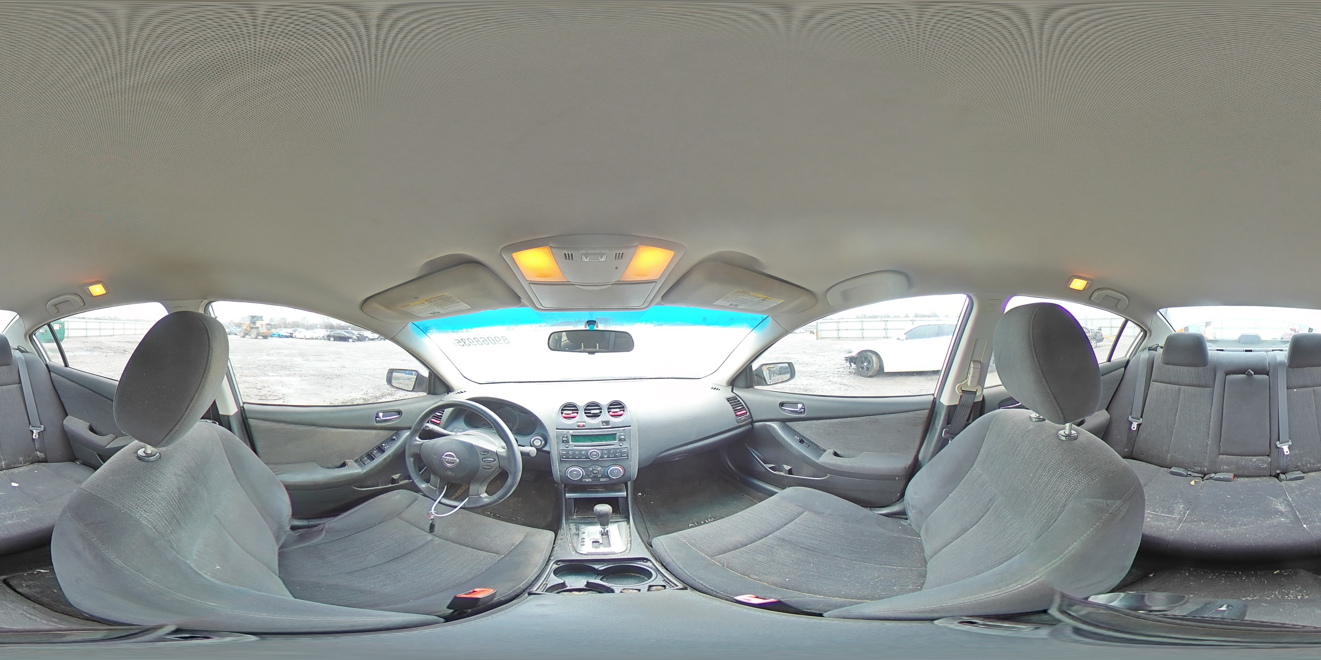 2012 Nissan Altima - Image 13