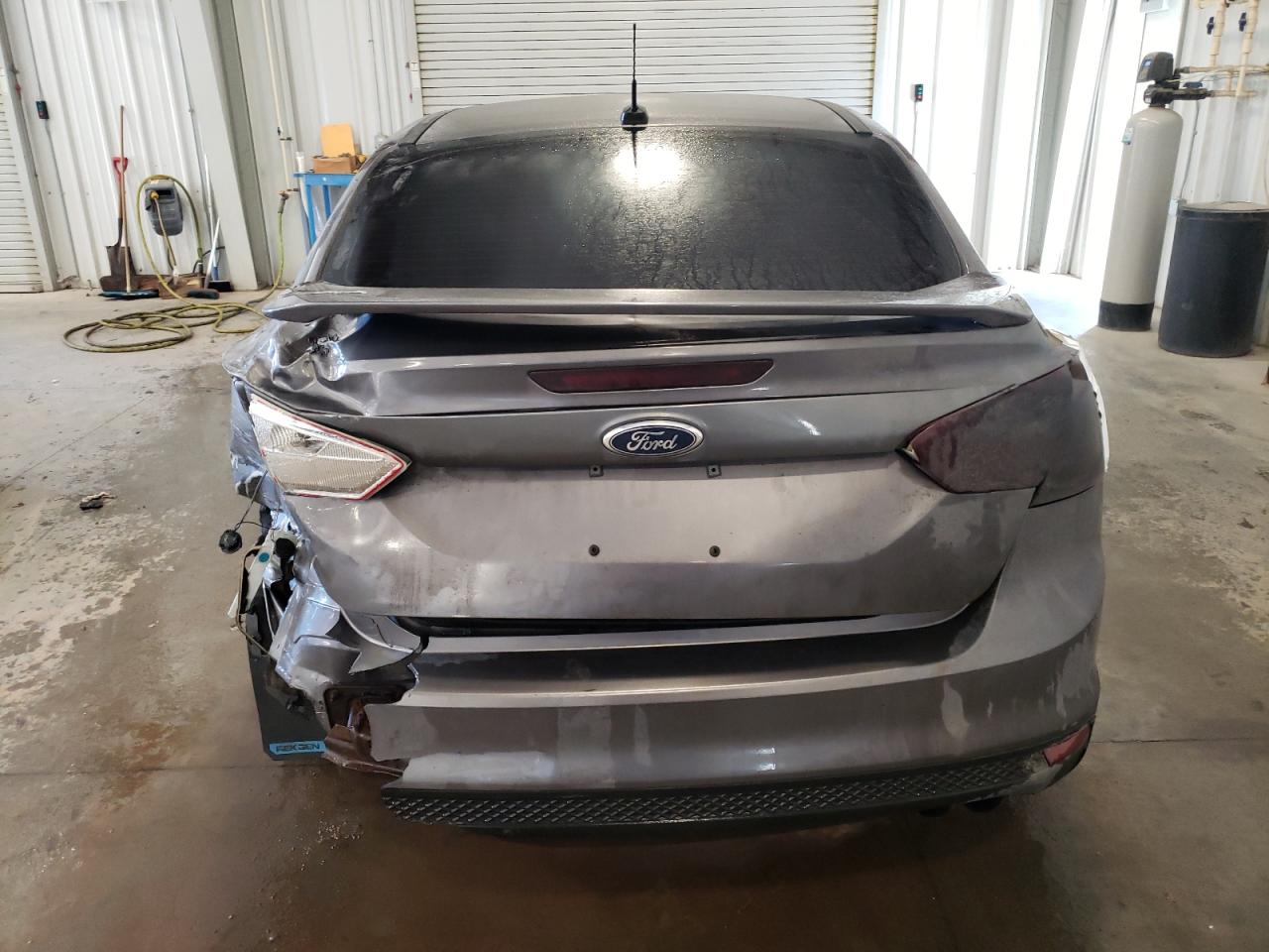 2012 Ford Focus - Image 6