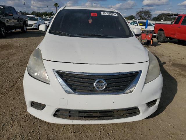 2013 NISSAN VERSA S