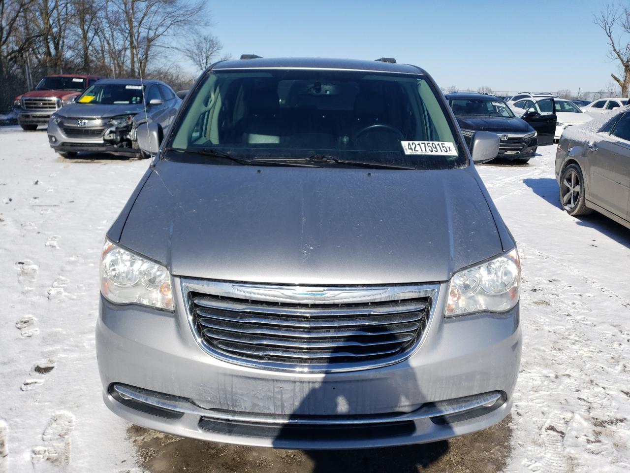 2015 Chrysler Town & Country - Image 5