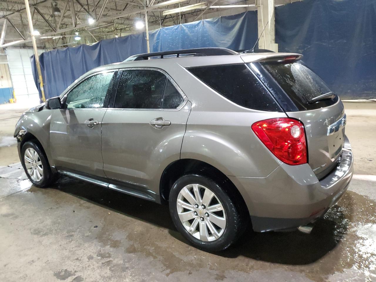 2011 Chevrolet Equinox - Image 2