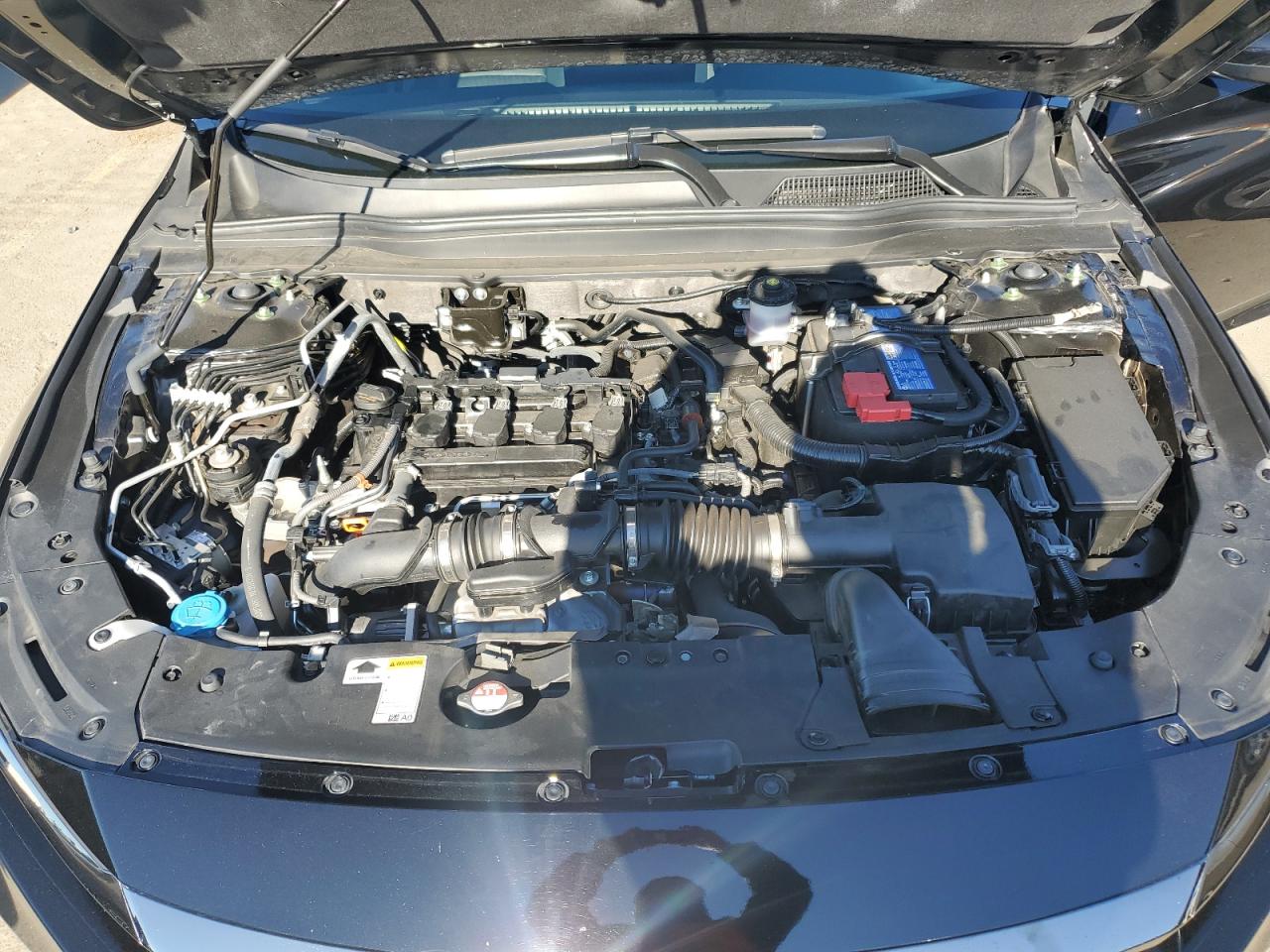 2022 Honda Accord - Image 11