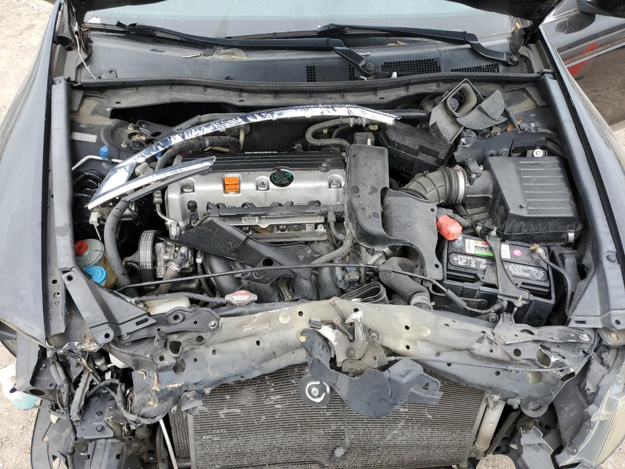 2010 Honda Accord - Image 13